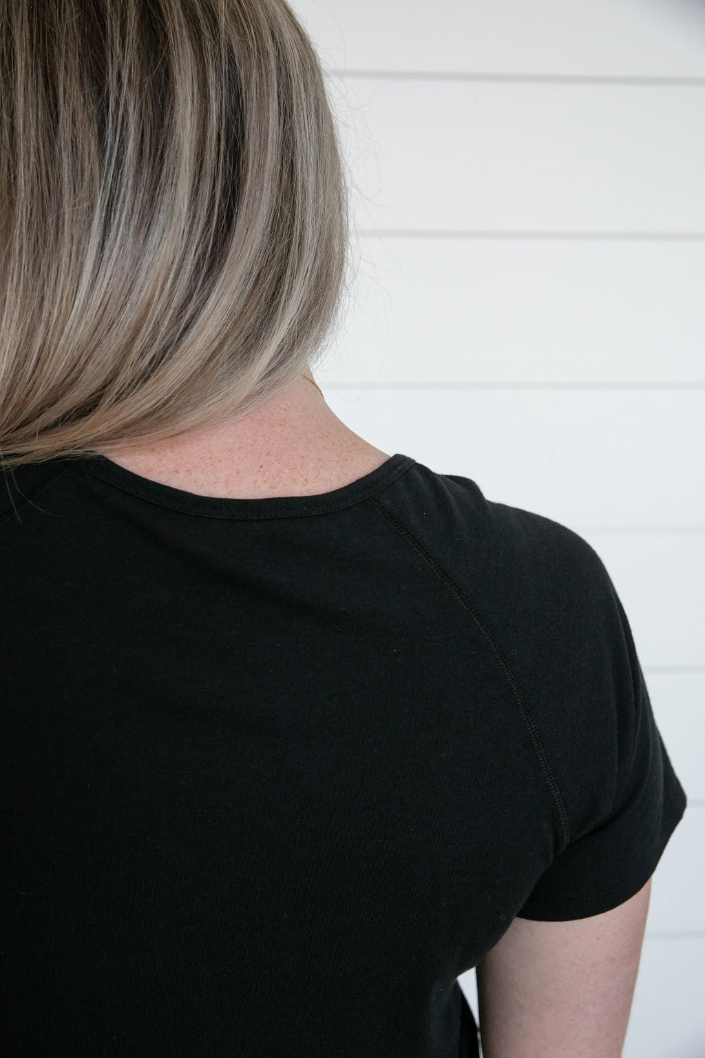 Nerio Tee | Hemmed